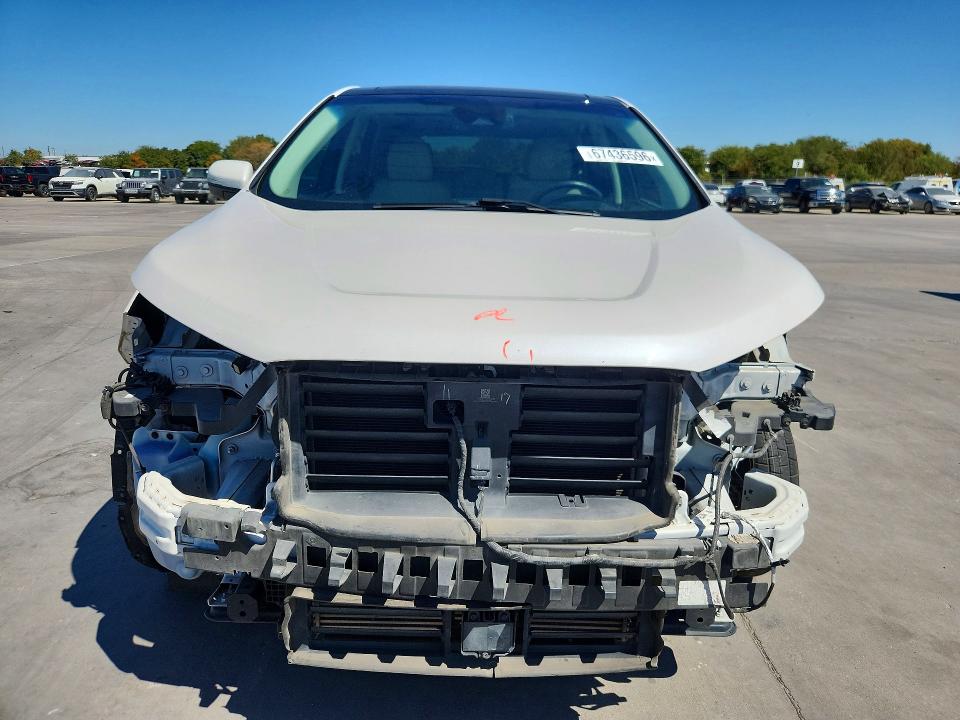 67436596 :رقم المزاد ، 2FMPK3K9XKBC19566 vin ، 2019 Ford Edge مزاد بيع