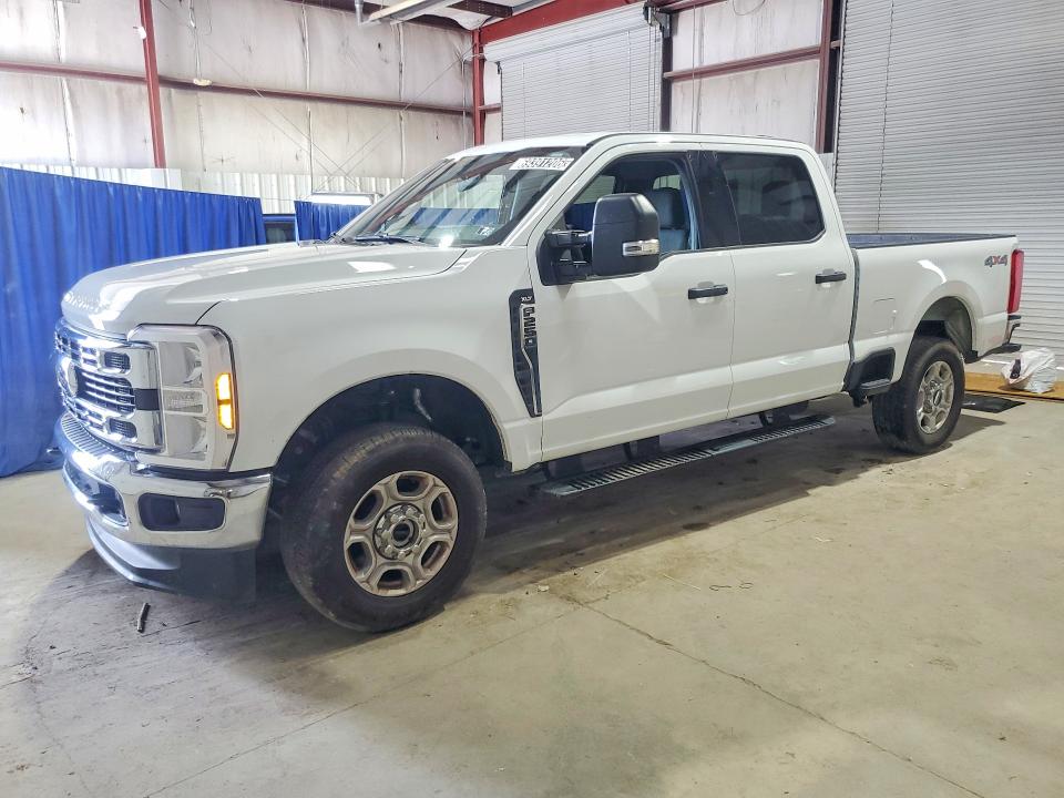 69391206 :رقم المزاد ، 1FT7W2BNXTEC23591 vin ، 2026 Ford F250 مزاد بيع