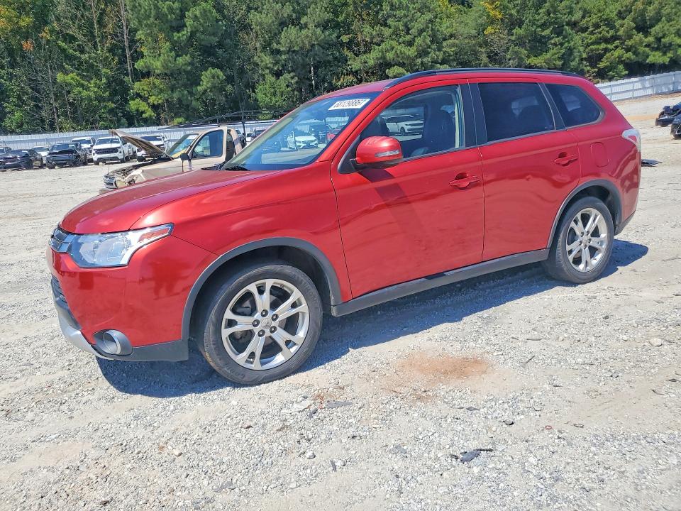 68129886 :رقم المزاد ، JA4AD3A33FZ004450 vin ، 2015 Mitsubishi Outlander مزاد بيع