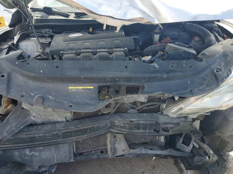 2015 Nissan Sentra მანქანა იყიდება აუქციონზე, vin: 3N1AB7AP6FY219596, აუქციონის ნომერი: 70363566