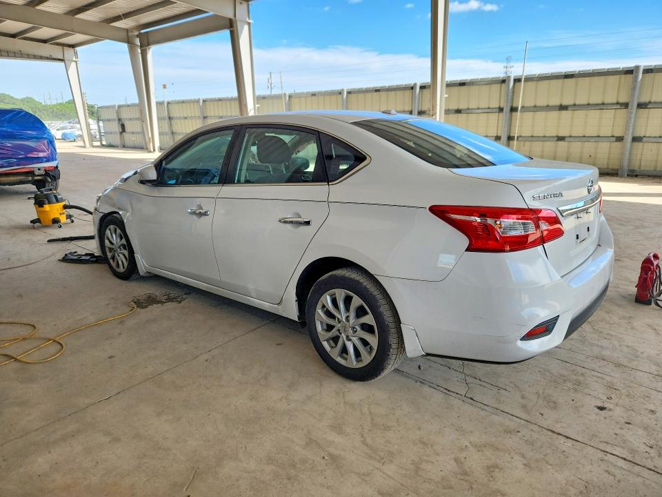 2018 Nissan Sentra მანქანა იყიდება აუქციონზე, vin: 3N1AB7AP2JL654542, აუქციონის ნომერი: 70568206