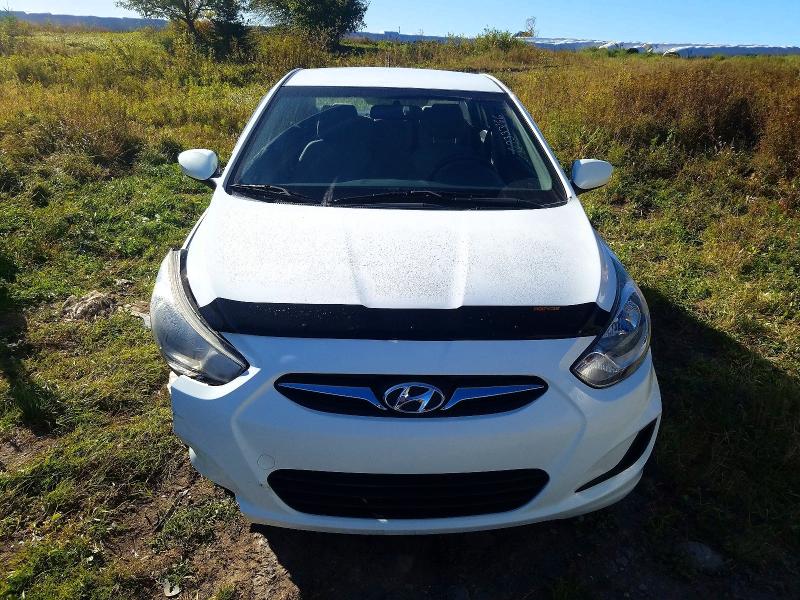 2013 Hyundai Accent მანქანა იყიდება აუქციონზე, vin: KMHCT4AE7DU510832, აუქციონის ნომერი: 67333166