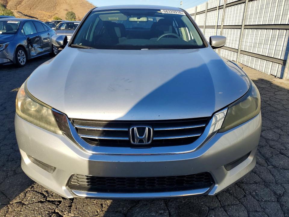 Продажа на аукционе авто 2013 Honda Accord, vin: 1HGCR2F38DA050906, номер лота: 68320916