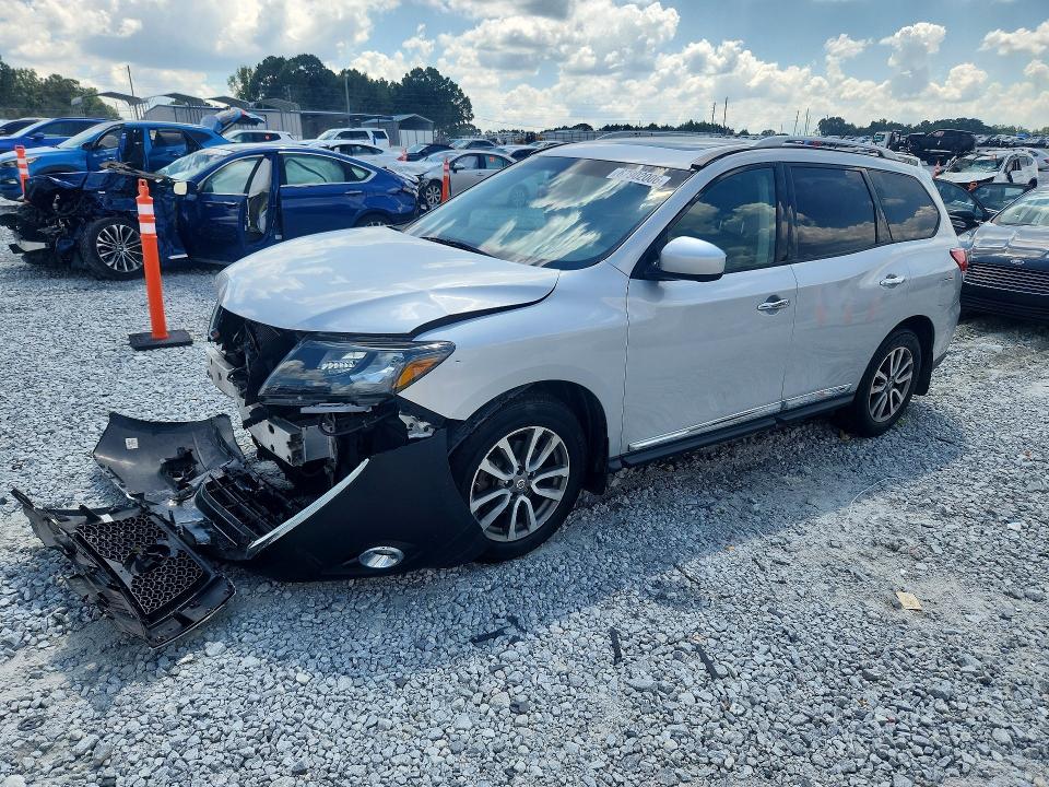 2015 Nissan Pathfinder მანქანა იყიდება აუქციონზე, vin: 5N1AR2MN4FC665479, აუქციონის ნომერი: 67902006