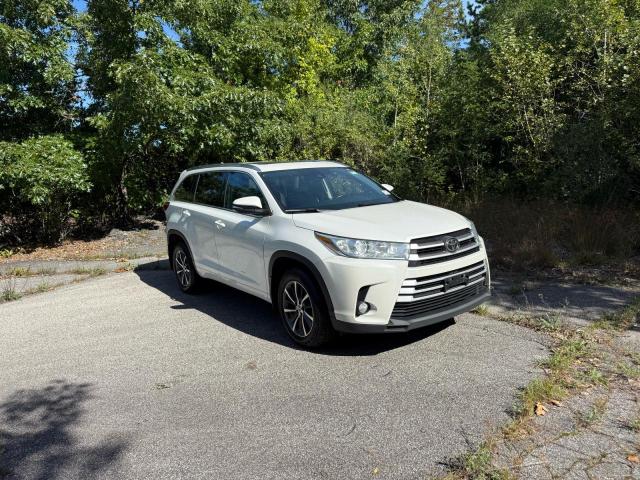 70264736 :رقم المزاد ، 5TDJZRFH4JS824092 vin ، 2018 Toyota Highlander مزاد بيع