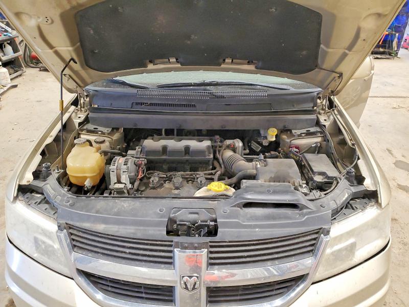 69320876 :رقم المزاد ، 3D4PG5FV0AT118731 vin ، 2010 Dodge Journey مزاد بيع