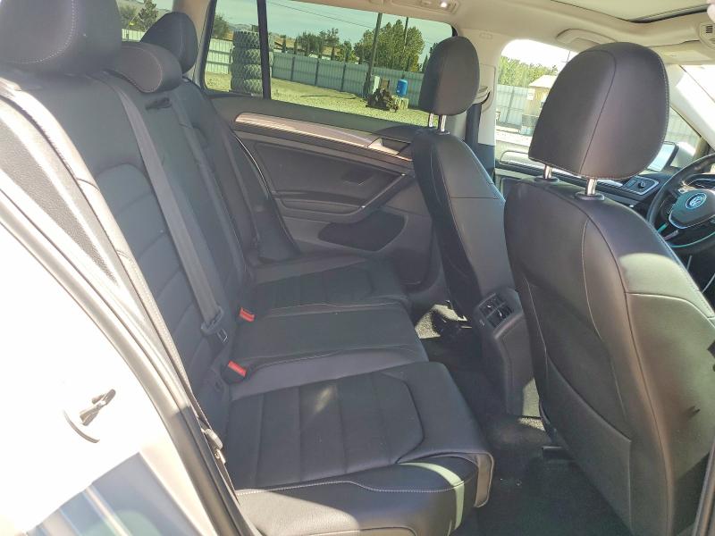 Продажа на аукционе авто 2017 Volkswagen Golf Alltrack, vin: 3VWH17AU4HM524199, номер лота: 68050946