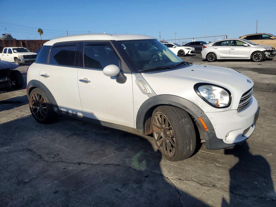 Продаж на аукціоні авто 2015 Mini Cooper, vin: WMWZB3C56FWR43250, номер лоту: 69640156