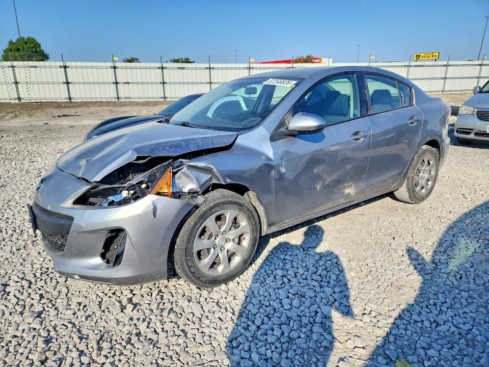 67246826 :رقم المزاد ، JM1BL1U70D1844942 vin ، 2013 Mazda 3 مزاد بيع