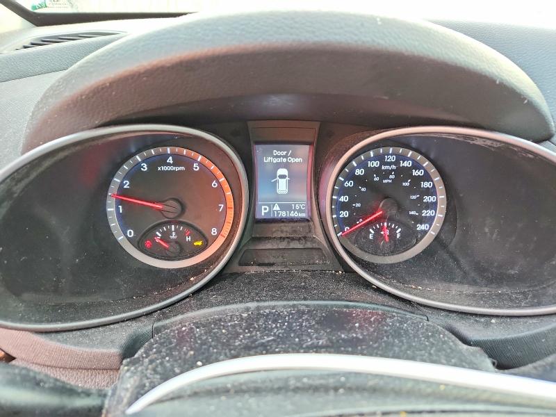 2016 Hyundai Santa Fe Sport მანქანა იყიდება აუქციონზე, vin: 5XYZUDLBXGG324805, აუქციონის ნომერი: 70886466