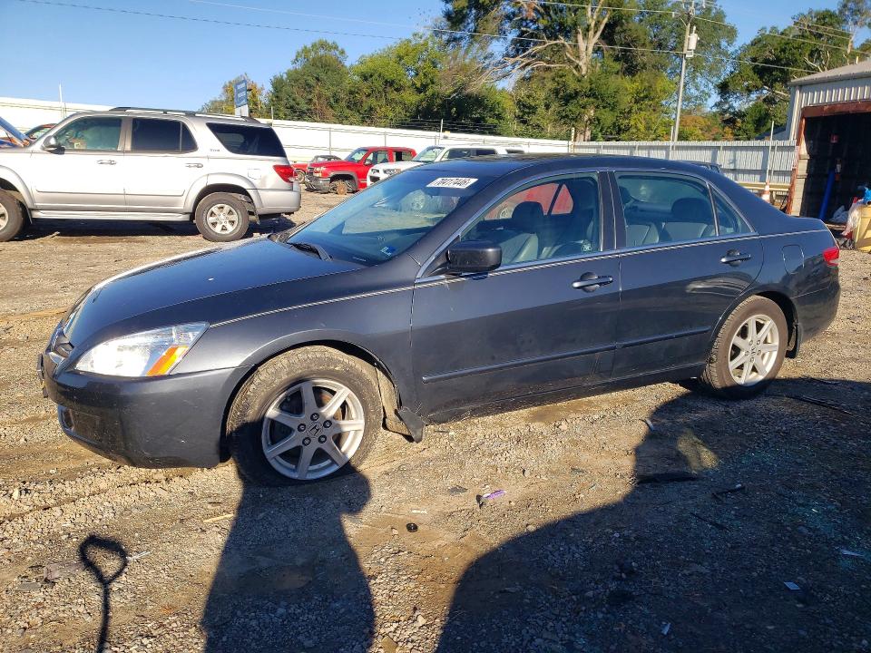 70417446 :رقم المزاد ، 1HGCM66523A091022 vin ، 2003 Honda Accord مزاد بيع