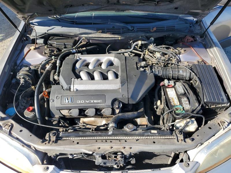 69185326 :رقم المزاد ، 1HGCG164XYA017095 vin ، 2000 Honda Accord مزاد بيع
