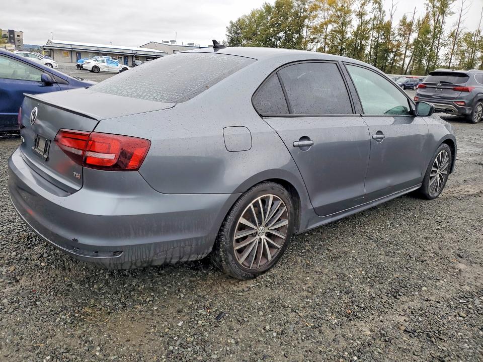 70557556 :رقم المزاد ، 3VWD17AJ7GM273102 vin ، 2016 Volkswagen Jetta مزاد بيع