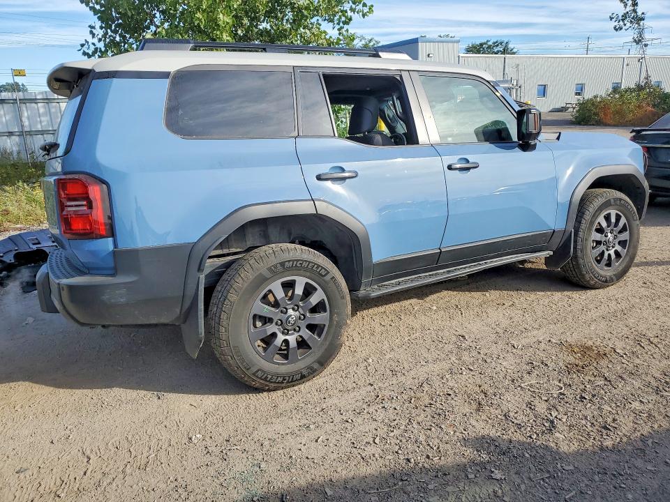69686906 :رقم المزاد ، JTEABFAJXRK015448 vin ، 2024 Toyota Land Cruiser مزاد بيع