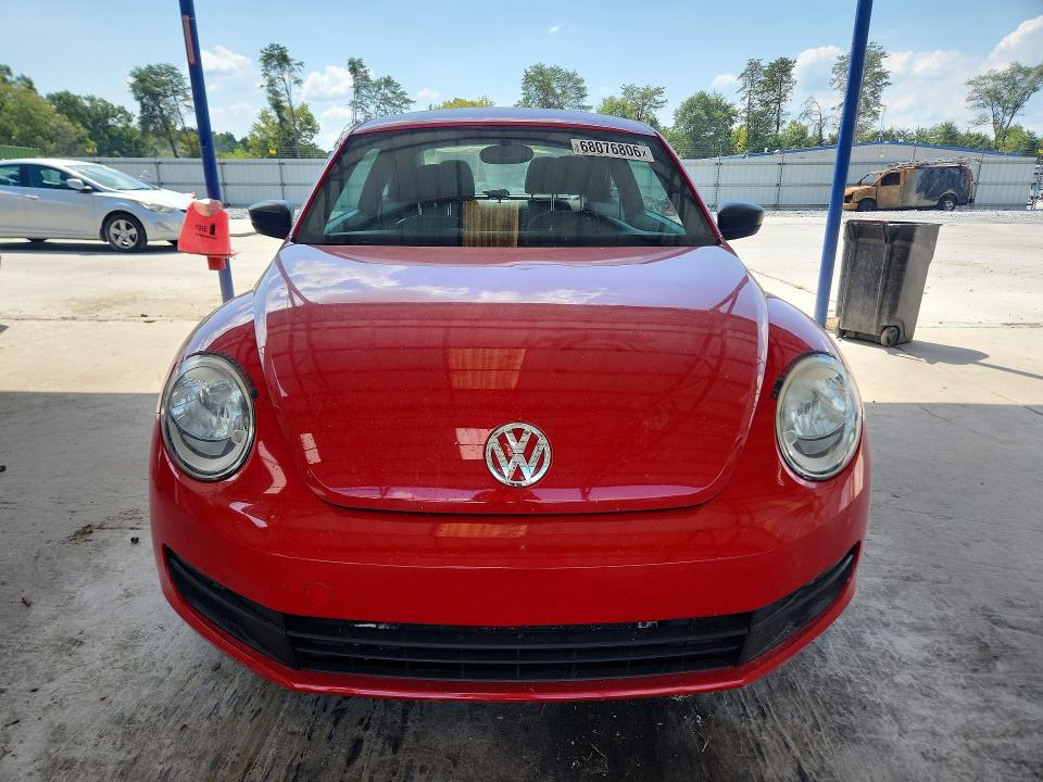 2013 Volkswagen Beetle მანქანა იყიდება აუქციონზე, vin: 3VWFP7AT7DM645994, აუქციონის ნომერი: 68076806