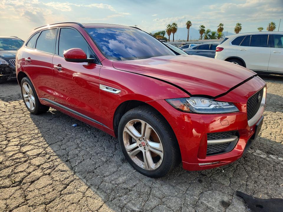 Aukcja sprzedaży 2017 Jaguar F-pace, vin: SADCL2BV1HA883268, numer aukcji: 68112396