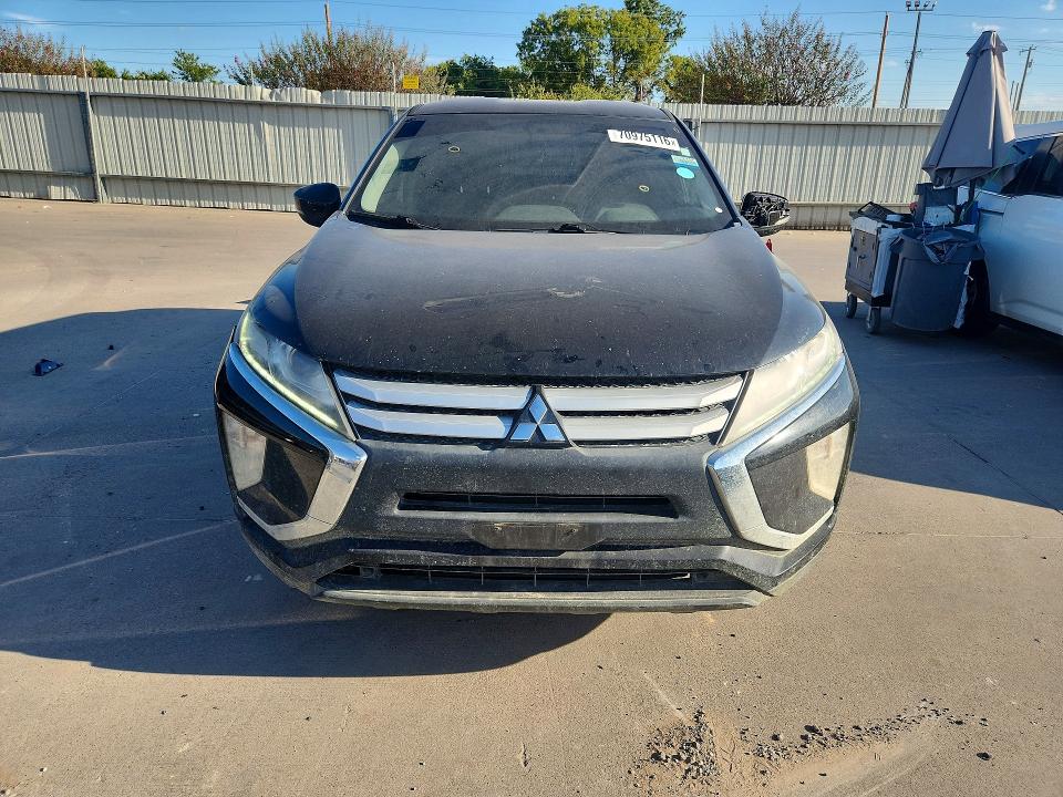 2018 Mitsubishi Eclipse Cross მანქანა იყიდება აუქციონზე, vin: JA4AS3AA5JZ047555, აუქციონის ნომერი: 70975116