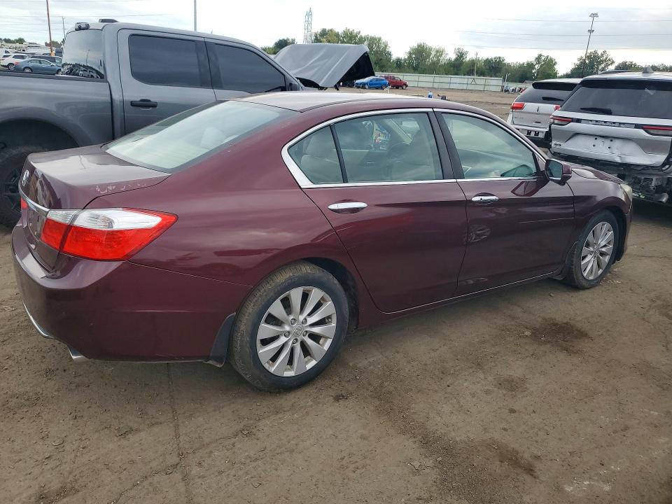 2013 Honda Accord მანქანა იყიდება აუქციონზე, vin: 1HGCR2F77DA122925, აუქციონის ნომერი: 68584556