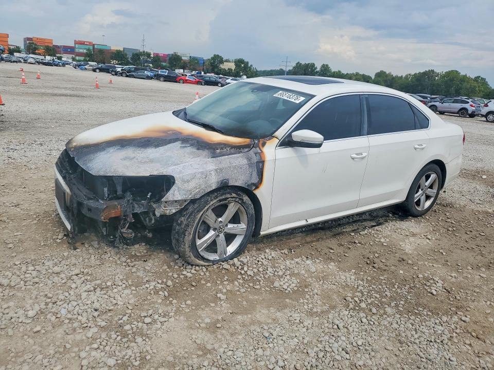 Продажа на аукционе авто 2013 Volkswagen Passat, vin: 1VWBP7A38DC058011, номер лота: 66518376