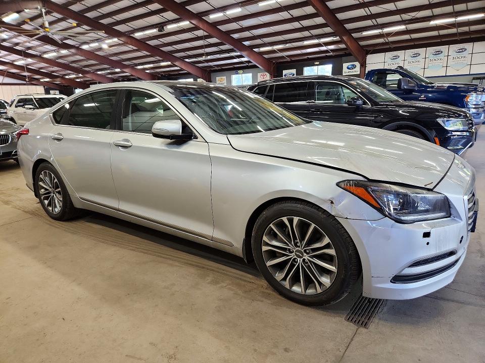 68968716 :رقم المزاد ، KMHGN4JE5FU079471         vin ، 2015 Hyundai Genesis مزاد بيع