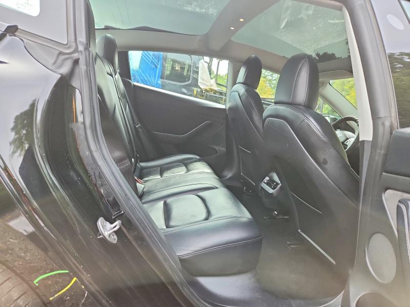 68281116 :رقم المزاد ، 5YJ3E1EA9NF370197 vin ، 2022 Tesla Model 3 مزاد بيع