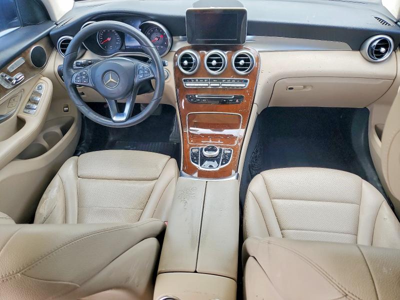 69004236 :رقم المزاد ، WDC0G4JB6HF190943 vin ، 2017 Mercedes-benz Glc مزاد بيع