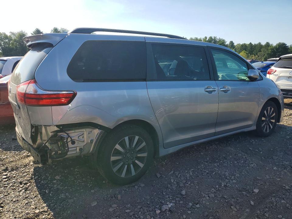 Aukcja sprzedaży 2018 Toyota Sienna Xle, vin: 5TDDZ3DC2JS194638, numer aukcji: 68949086