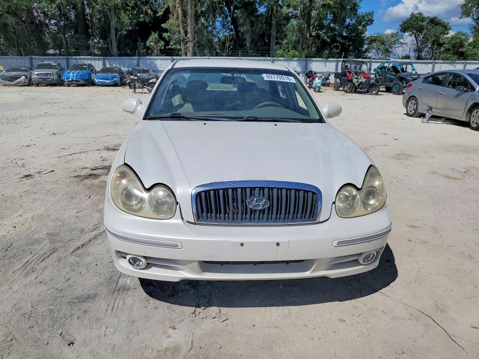 69770916 :رقم المزاد ، KMHWF35H52A638441 vin ، 2002 Hyundai Sonata مزاد بيع