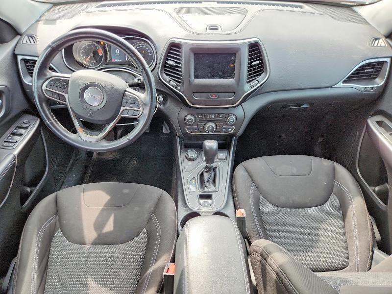 67671896 :رقم المزاد ، 1C4PJMAB7KD233193 vin ، 2019 Jeep Cherokee مزاد بيع