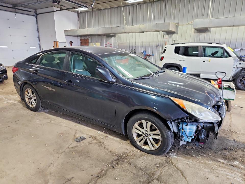 69420306 :رقم المزاد ، 5NPEB4AC8DH545114 vin ، 2013 Hyundai Sonata مزاد بيع