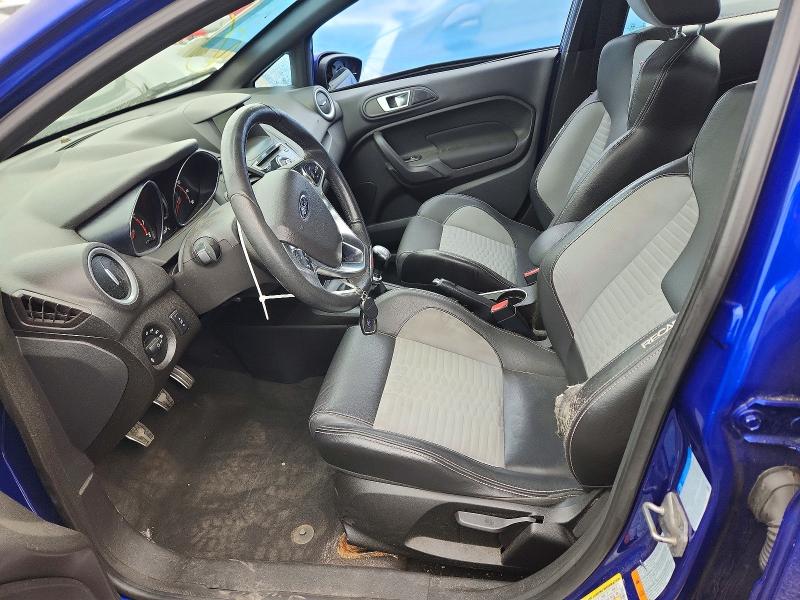 69678536 :رقم المزاد ، 3FADP4GX2FM100412 vin ، 2015 Ford Fiesta مزاد بيع