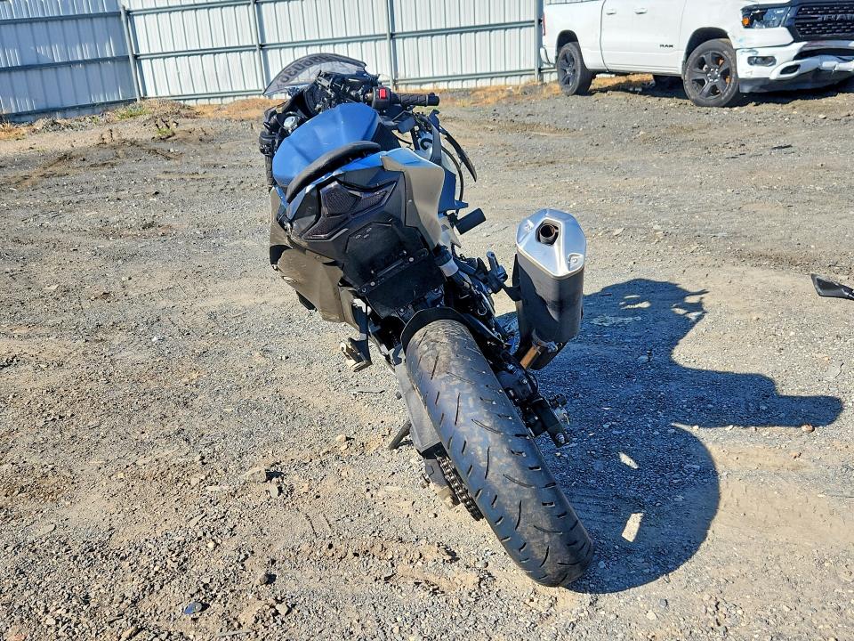 67986036 :رقم المزاد ، JKAEXKG16PDAS4878 vin ، 2023 Kawasaki Ex400 مزاد بيع