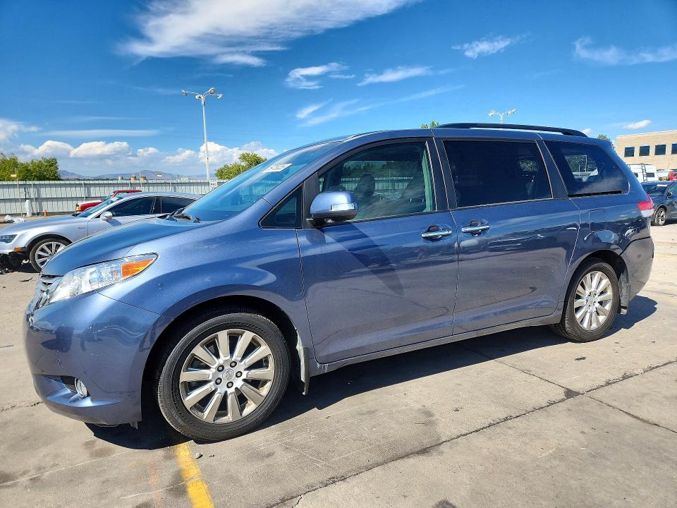 Продаж на аукціоні авто 2014 Toyota Sienna, vin: 5TDDK3DC6ES088574, номер лоту: 69755056