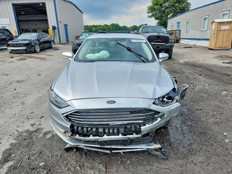 67085316 :رقم المزاد ، 3FA6P0H70HR338474 vin ، 2017 Ford Fusion مزاد بيع