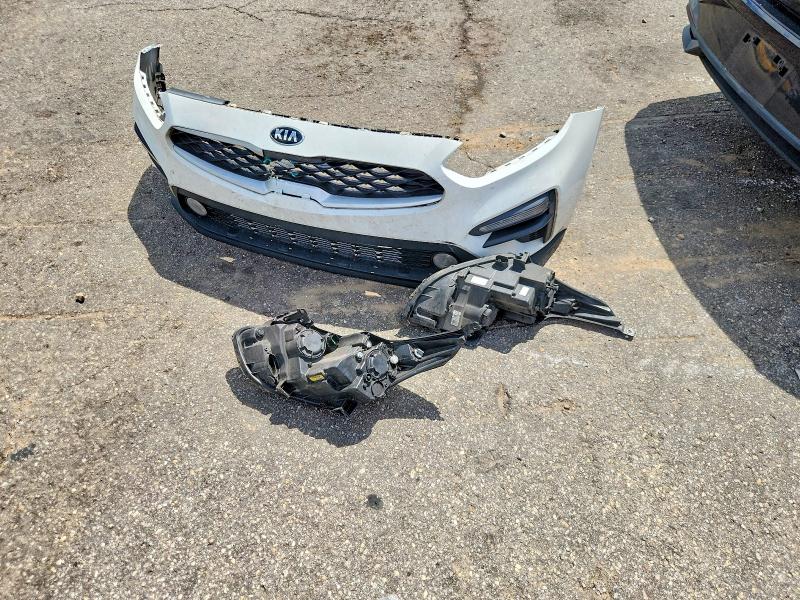 66925636 :رقم المزاد ، 3KPF24AD1ME339716 vin ، 2021 Kia Forte مزاد بيع