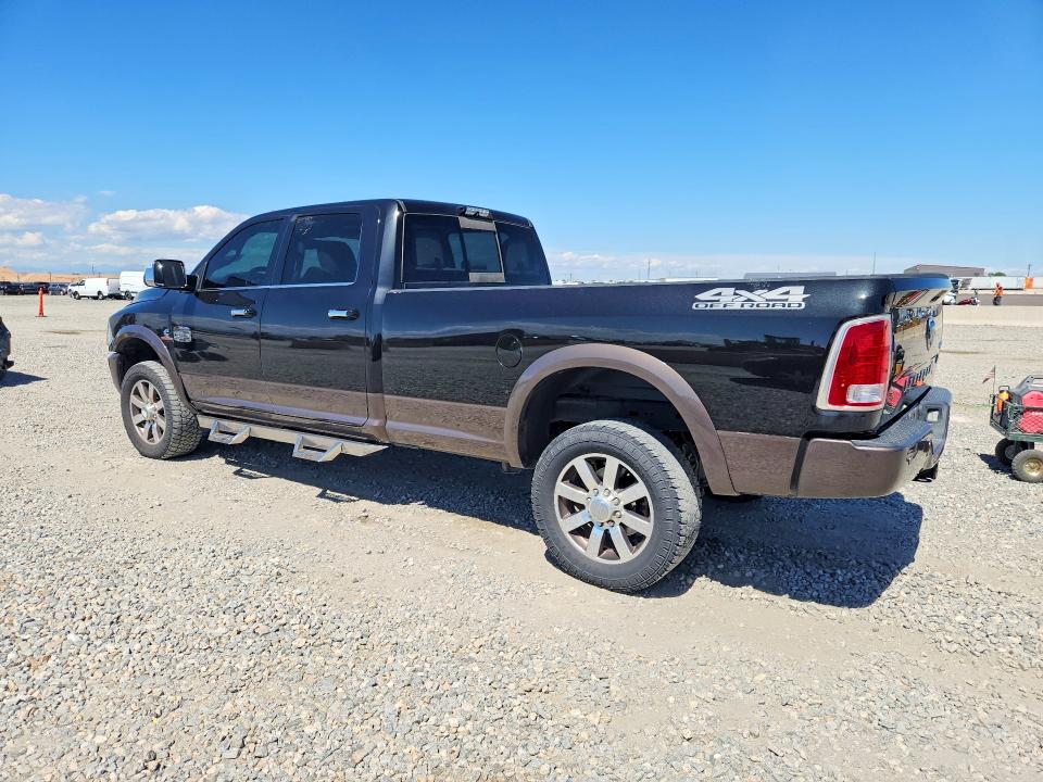 65890776 :رقم المزاد ، 3C6UR5LL2JG272810 vin ، 2018 Ram 2500 مزاد بيع