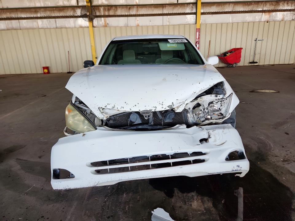2002 Toyota Camry მანქანა იყიდება აუქციონზე, vin: 4T1BE32K02U078070, აუქციონის ნომერი: 70893586