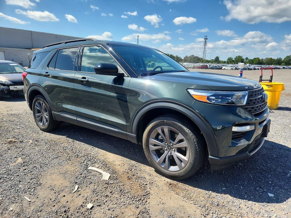 68867986 :رقم المزاد ، 1FMSK8DHXNGB44005 vin ، 2022 Ford Explorer مزاد بيع