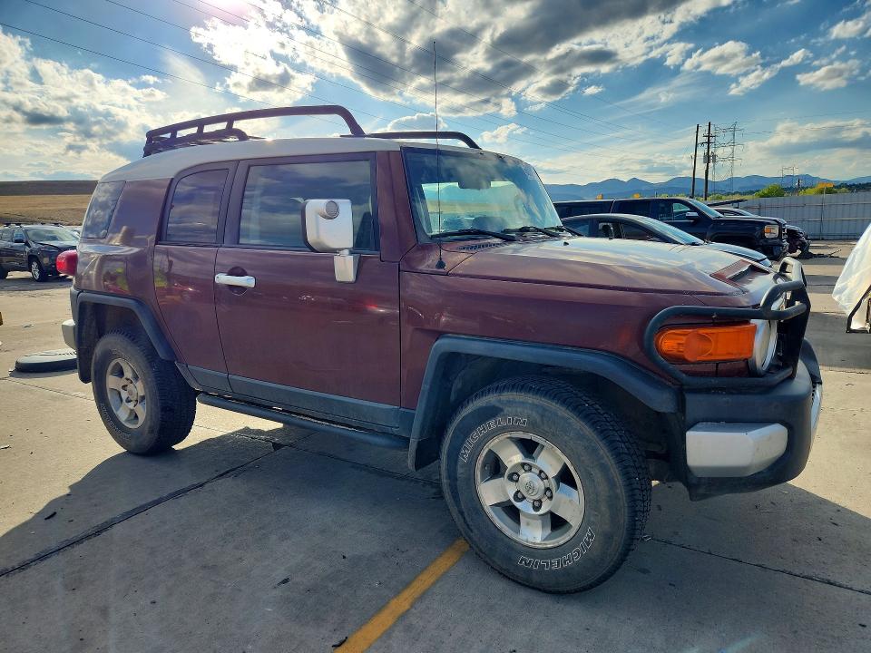 2008 Toyota Fj Cruiser მანქანა იყიდება აუქციონზე, vin: JTEBU11F88K054423, აუქციონის ნომერი: 68816476