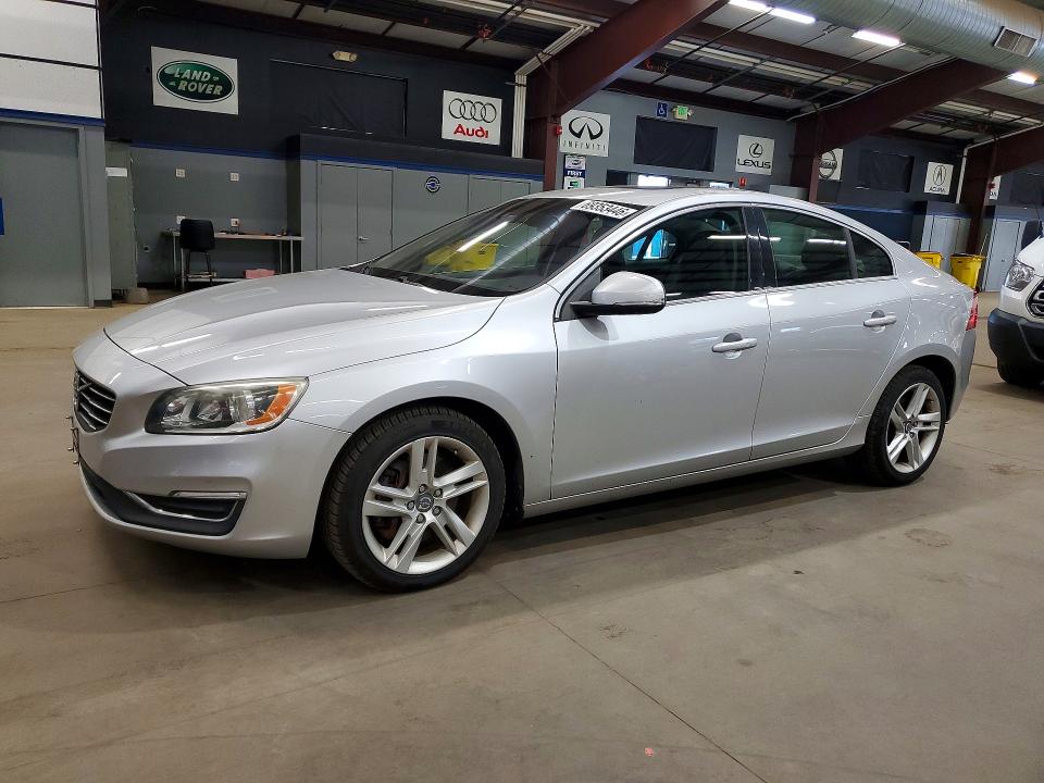 2014 Volvo S60 მანქანა იყიდება აუქციონზე, vin: YV1612FH2E2290666, აუქციონის ნომერი: 69353446