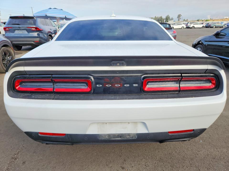 Auction sale of the 2021 Dodge Challenger, vin: 2C3CDZC90MH664336, lot number: 70155556