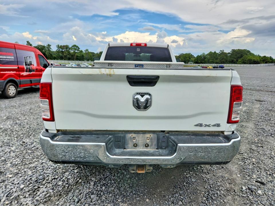 Продажа на аукционе авто 2021 Ram 2500, vin: 3C6UR5HJ4MG637841, номер лота: 68269516