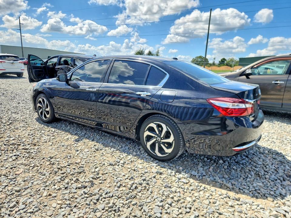 Продажа на аукционе авто 2016 Honda Accord, vin: 1HGCR2F82GA090379, номер лота: 68515556