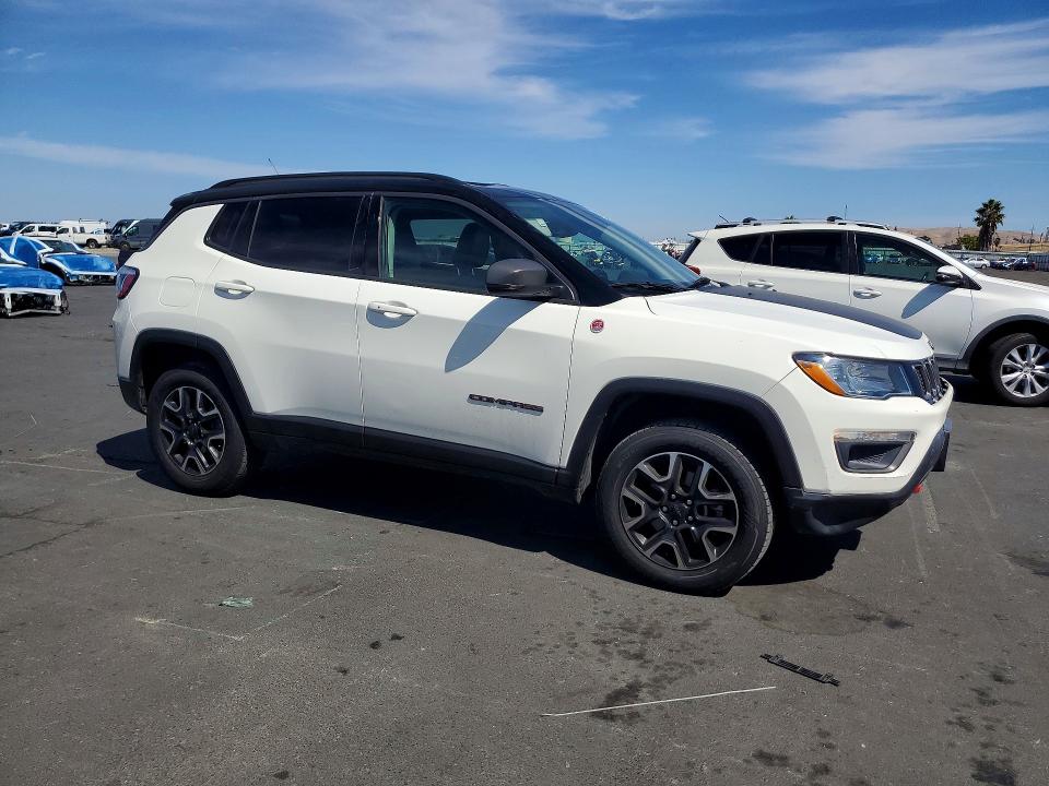 2021 Jeep Compass მანქანა იყიდება აუქციონზე, vin: 3C4NJDDB6MT511873, აუქციონის ნომერი: 69027326