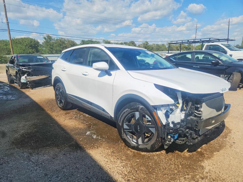 2026 Kia Sportage მანქანა იყიდება აუქციონზე, vin: 5XYK23DF8TG404097, აუქციონის ნომერი: 70562226