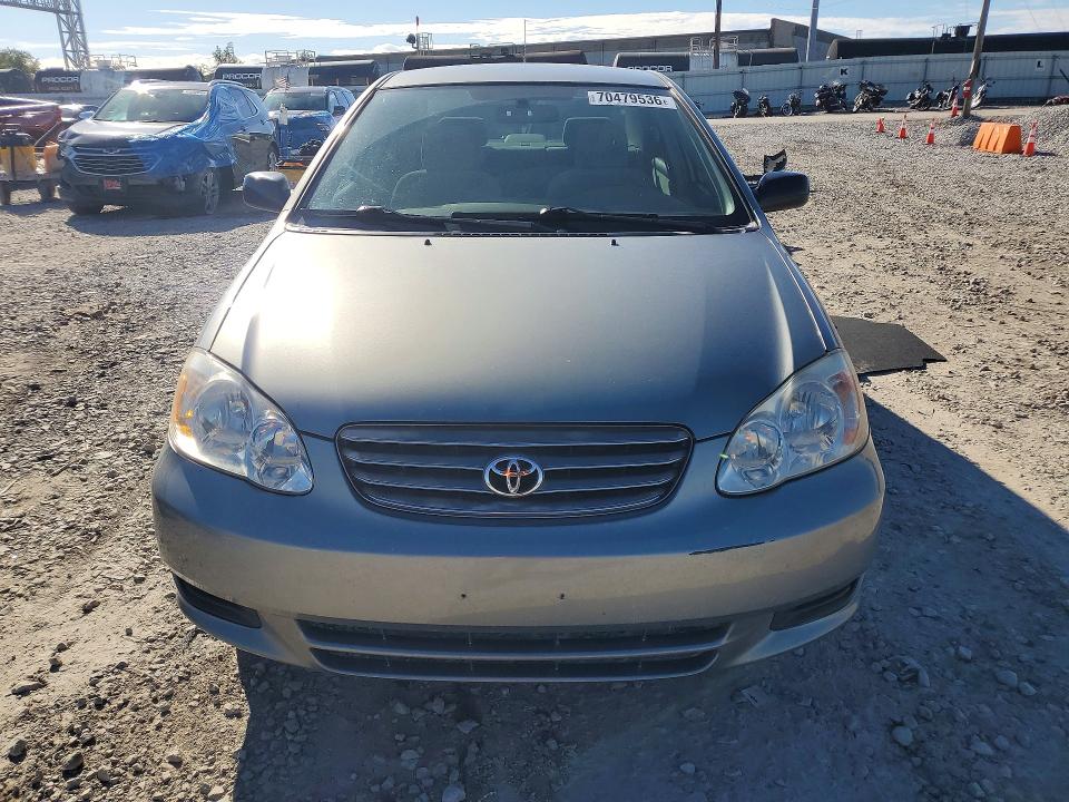 2004 Toyota Corolla მანქანა იყიდება აუქციონზე, vin: 2T1BR32E84C798851, აუქციონის ნომერი: 70479536