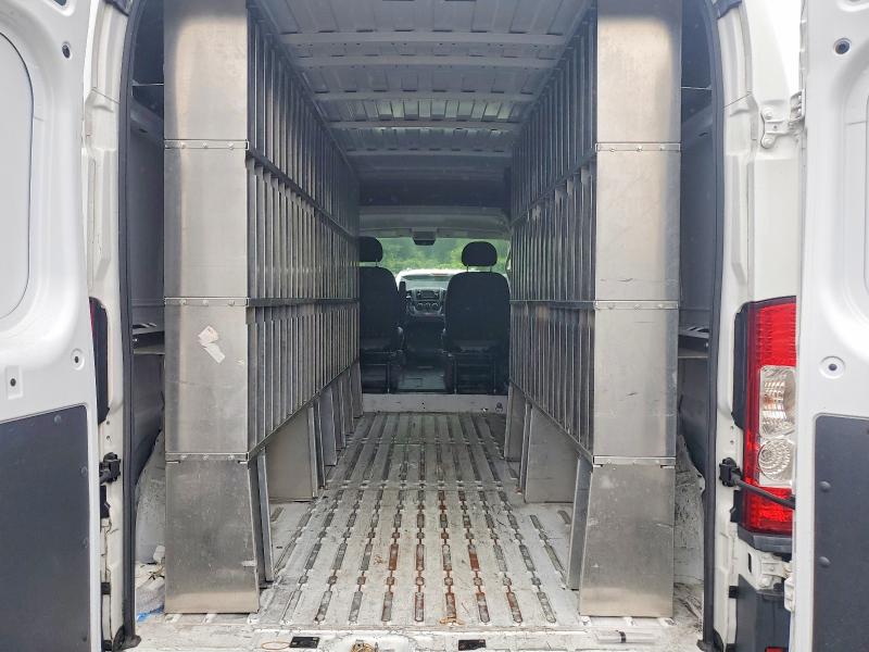 67134966 :رقم المزاد ، 3C6TRVDGXJE133839 vin ، 2018 Ram Promaster 2500 مزاد بيع
