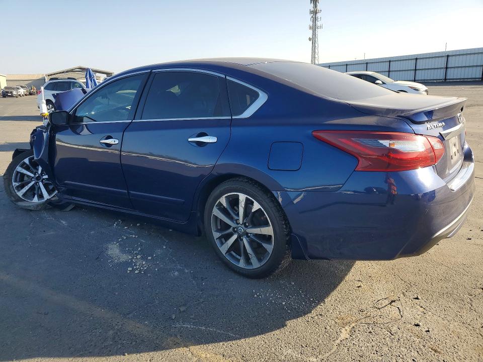 2017 Nissan Altima მანქანა იყიდება აუქციონზე, vin: 1N4AL3AP1HC159084, აუქციონის ნომერი: 68710436