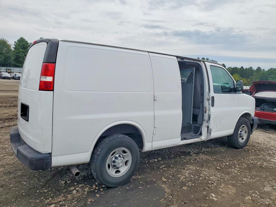 2017 Chevrolet Express 3500 მანქანა იყიდება აუქციონზე, vin: 1GCZGGFG7H1139533, აუქციონის ნომერი: 68125416