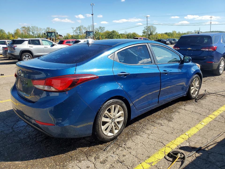 Продажа на аукционе авто 2016 Hyundai Elantra, vin: KMHDH4AE5GU527039, номер лота: 70366336
